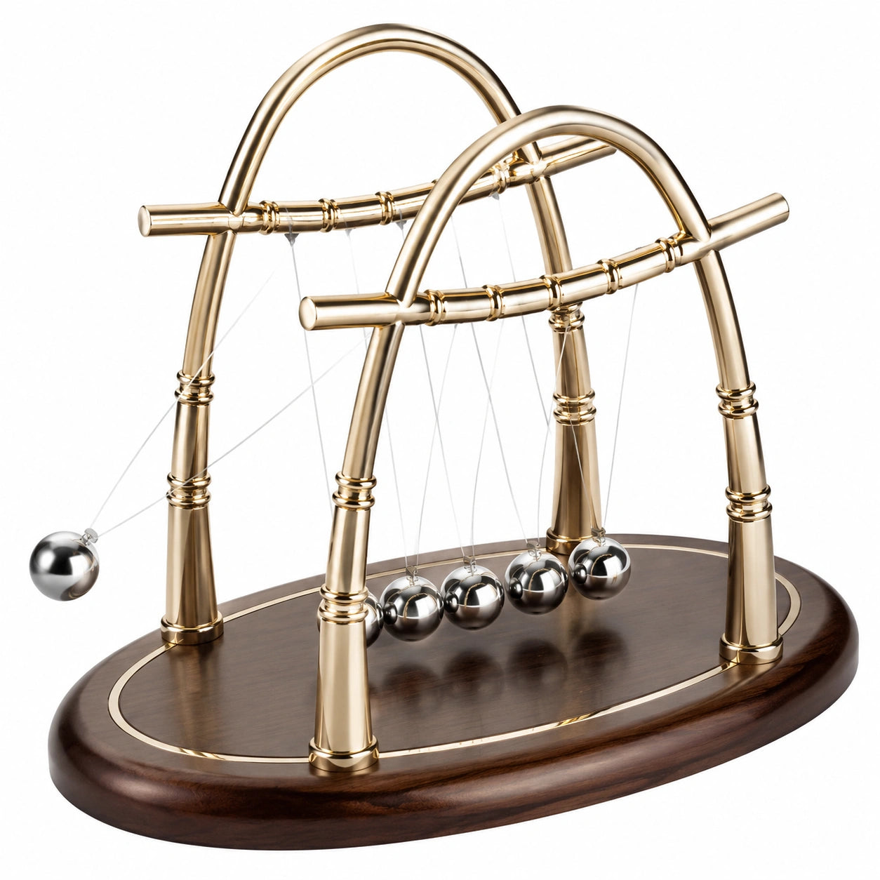 Pendule de Newton dorée avec structure en métal et base en bois
